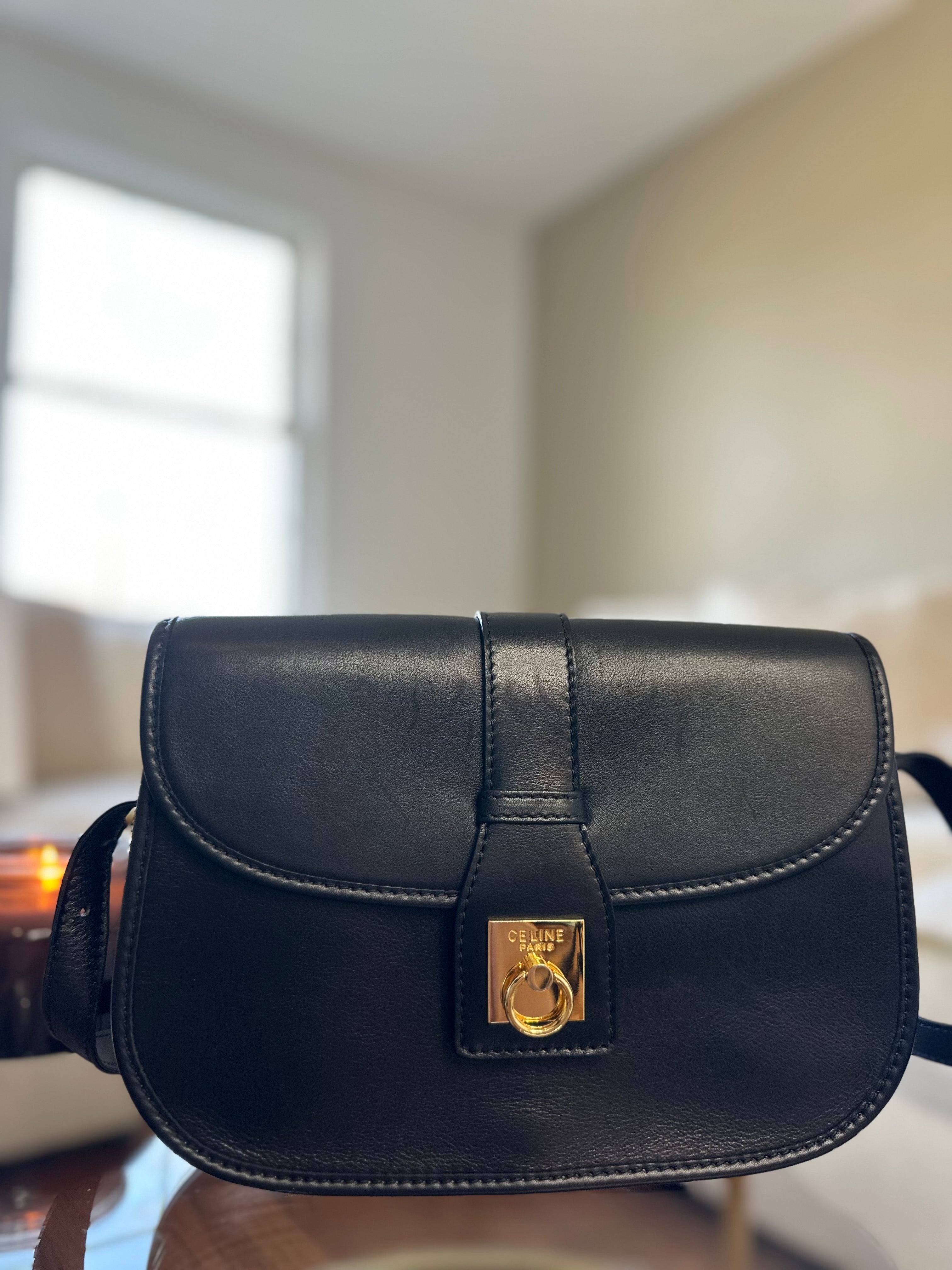 【関税込・国内発送】CELINE DIANE LEATHER SHOULDER BAG Diane Leather Messenger Bag